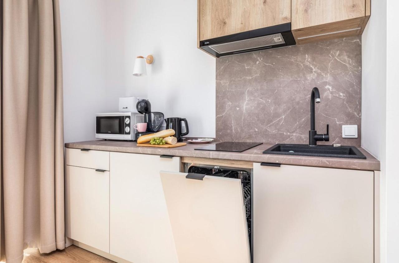 Jantaris B1 - Apartament 20M Od Plazy Mielno  Exteriér fotografie