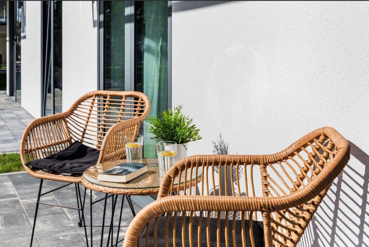 Jantaris B1 - Apartament 20M Od Plazy Mielno  Exteriér fotografie