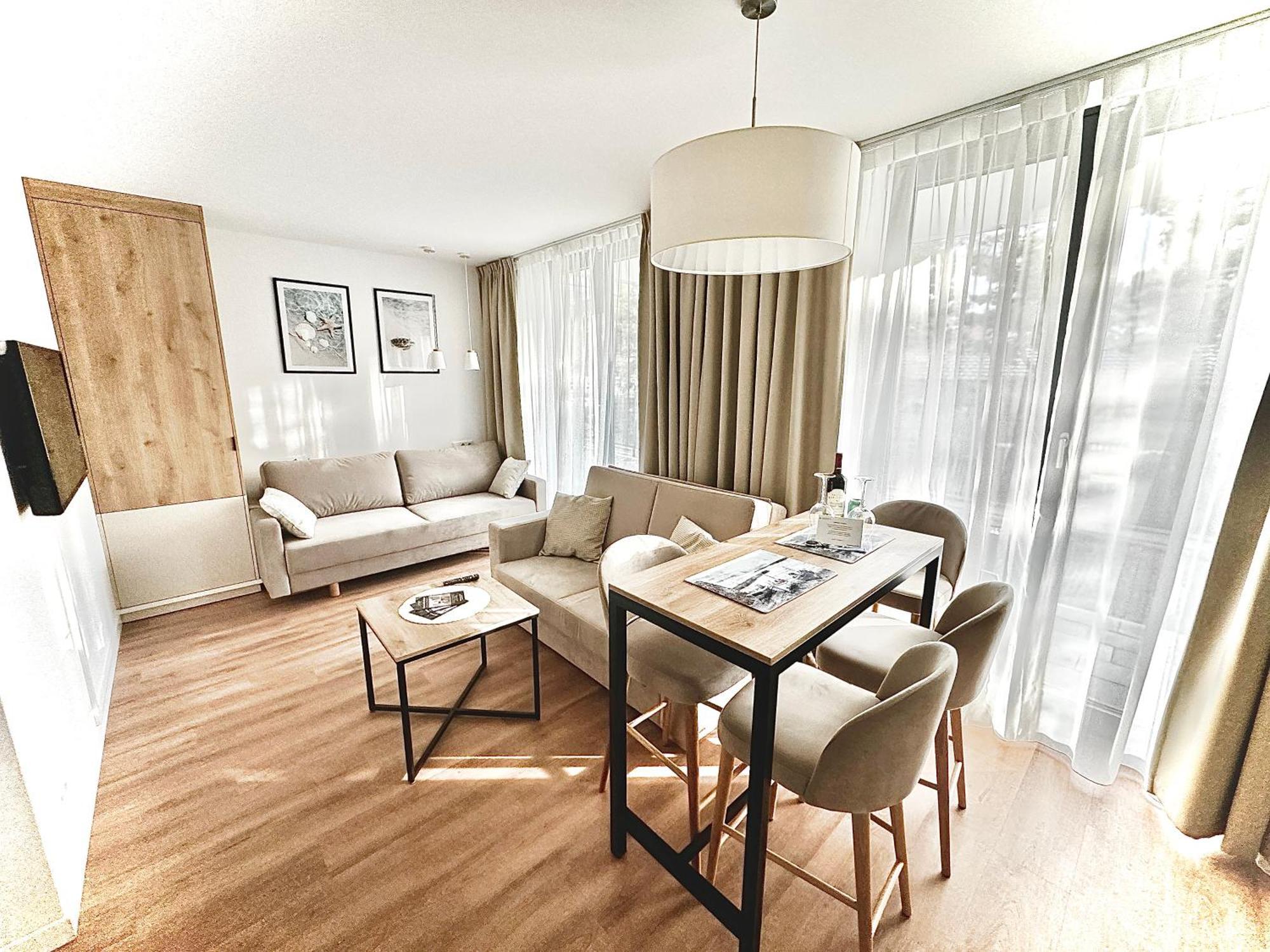 Jantaris B1 - Apartament 20M Od Plazy Mielno  Exteriér fotografie